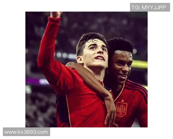 德国足球帅气球星风采展示 领略绿茵场上英俊潇洒的运动魅力